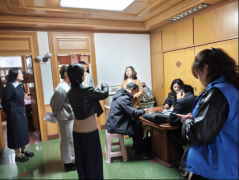 积极摸索引入表+专家+网格员”协同放哨模式